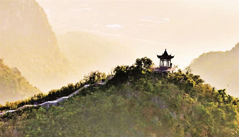 左丹 | 九头山高文脉长-南方文苑网