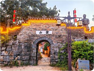 唐懿芬 | 月下岔山-南方文苑网