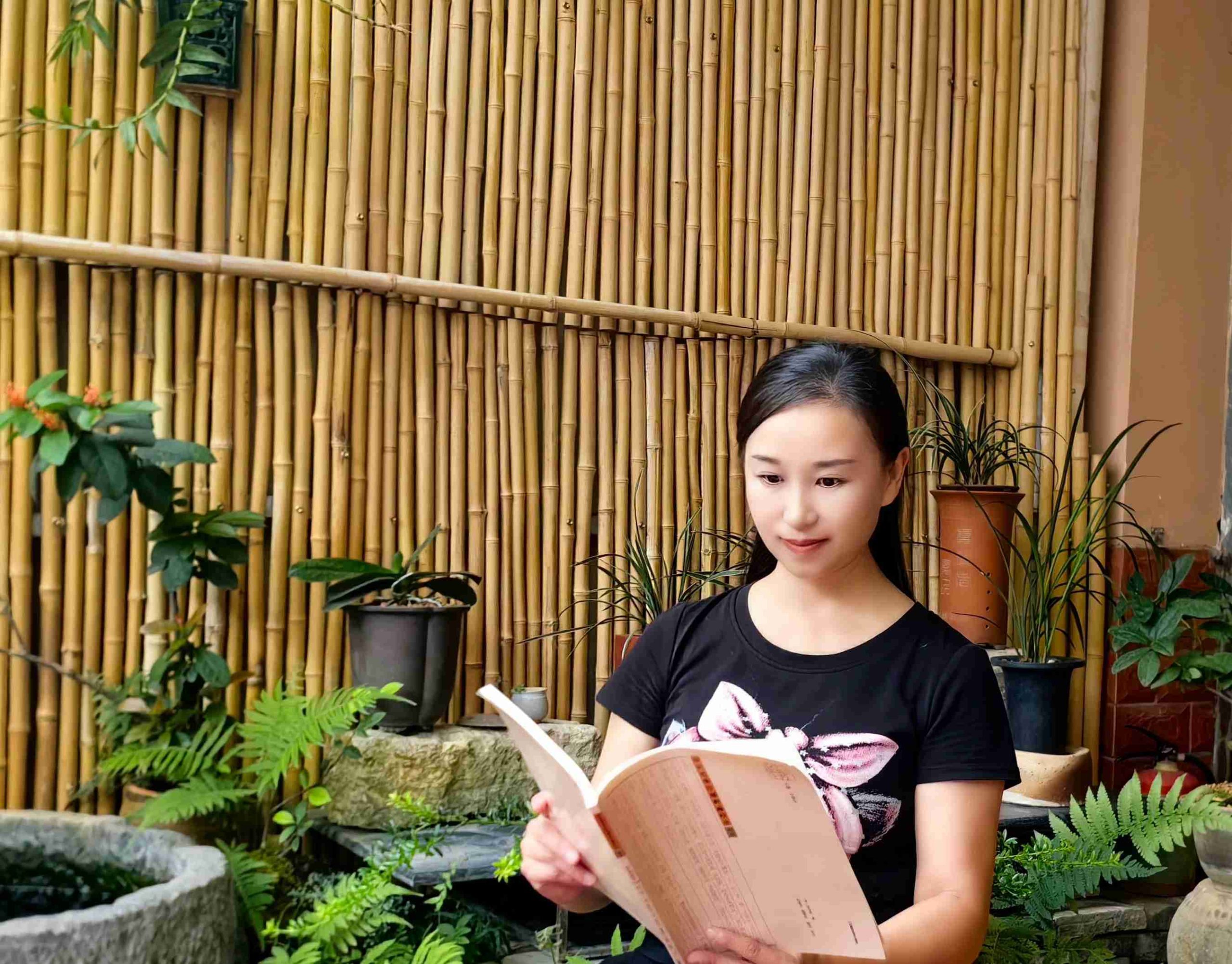 李雯的头像-南方文苑网