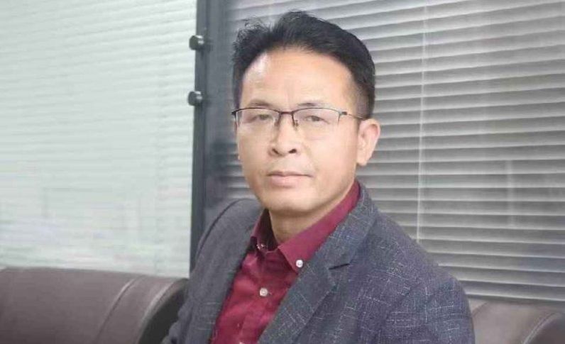 黄秉战 | 红马甲-南方文苑网