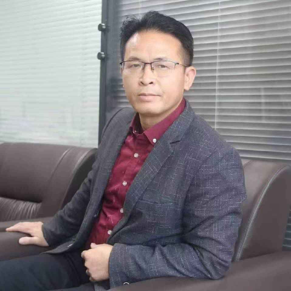 黄秉战的头像-南方文苑网