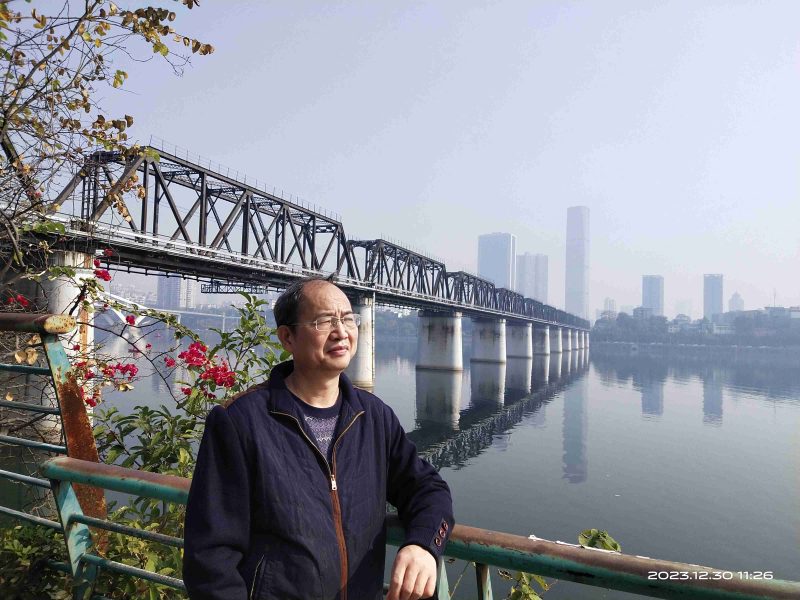 周统宽 | 芦苇荡的秘密不可言说（外一首）-南方文苑网