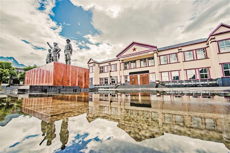 蒙仕林 | 探访河池江-南方文苑网